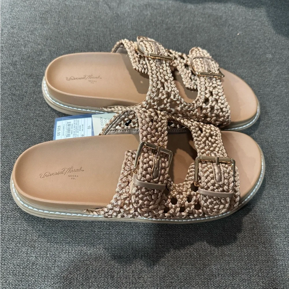 UNIVERSAL THREAD Women's Kylie tan Crochet Footbed Sandals size various